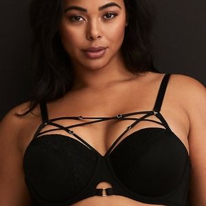 Torrid Multi strap/strapless bra